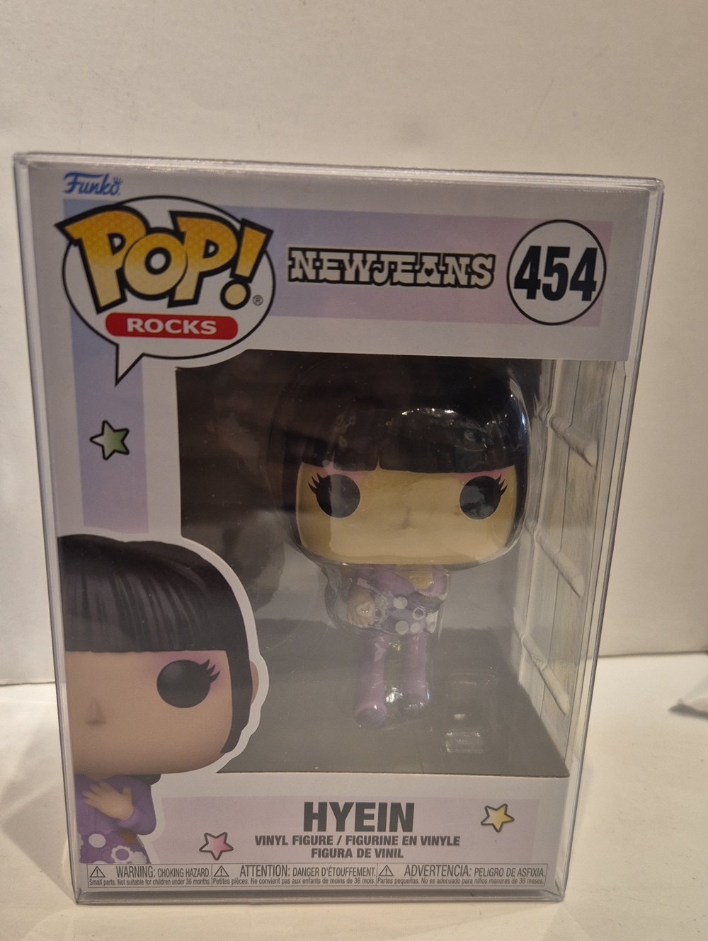 Funko Pop! Rocks Hyein+Protector 454- New Jeans